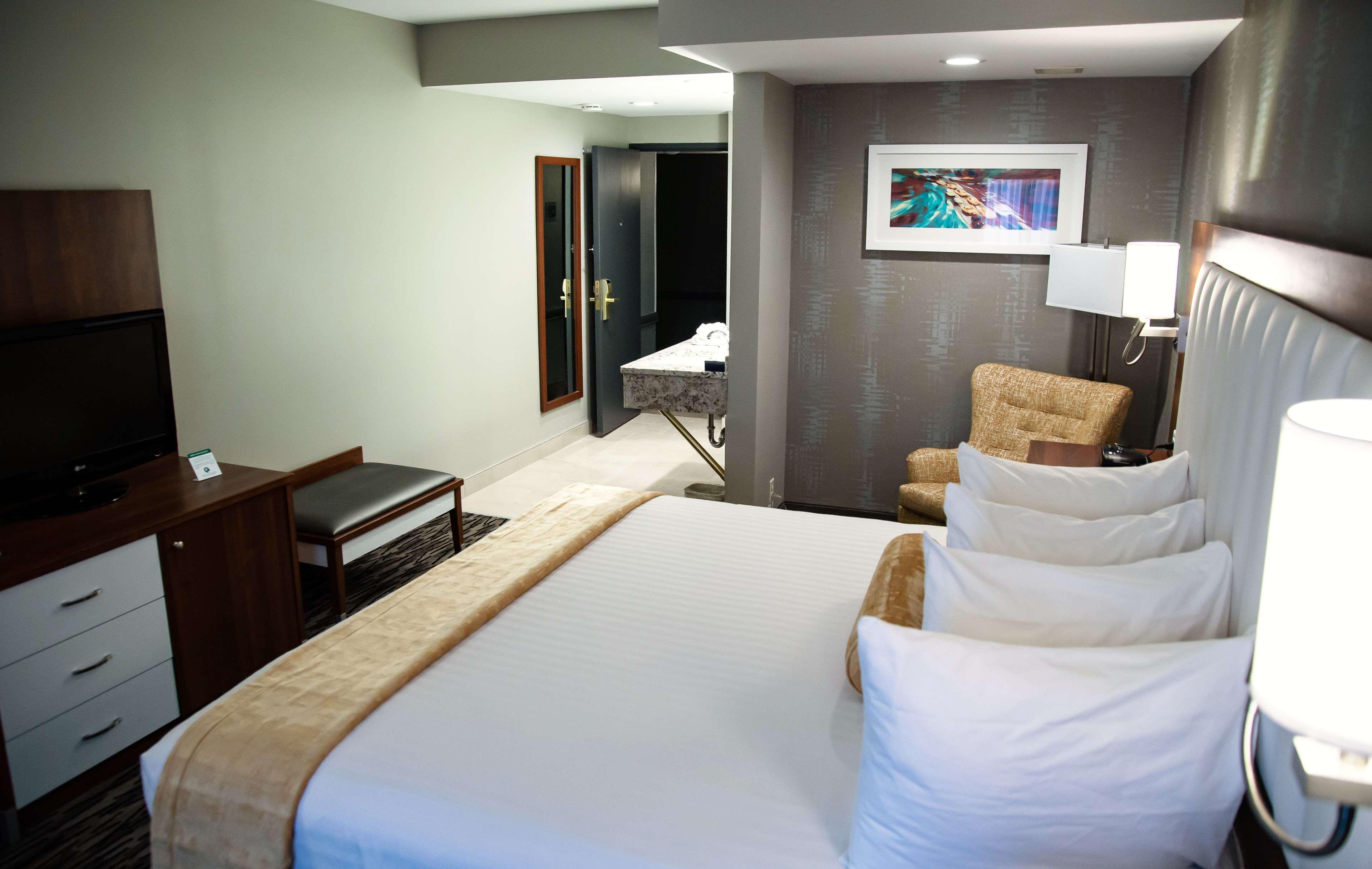 Best Western On The Avenue Buffalo Ngoại thất bức ảnh