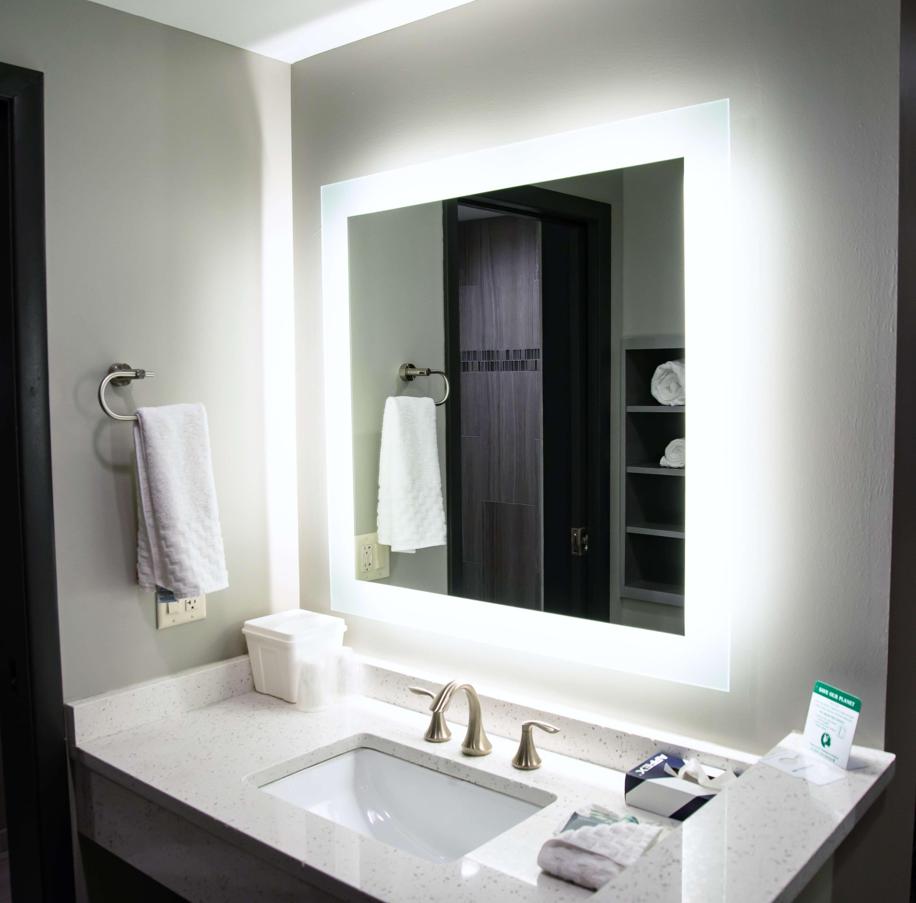 Best Western On The Avenue Buffalo Ngoại thất bức ảnh