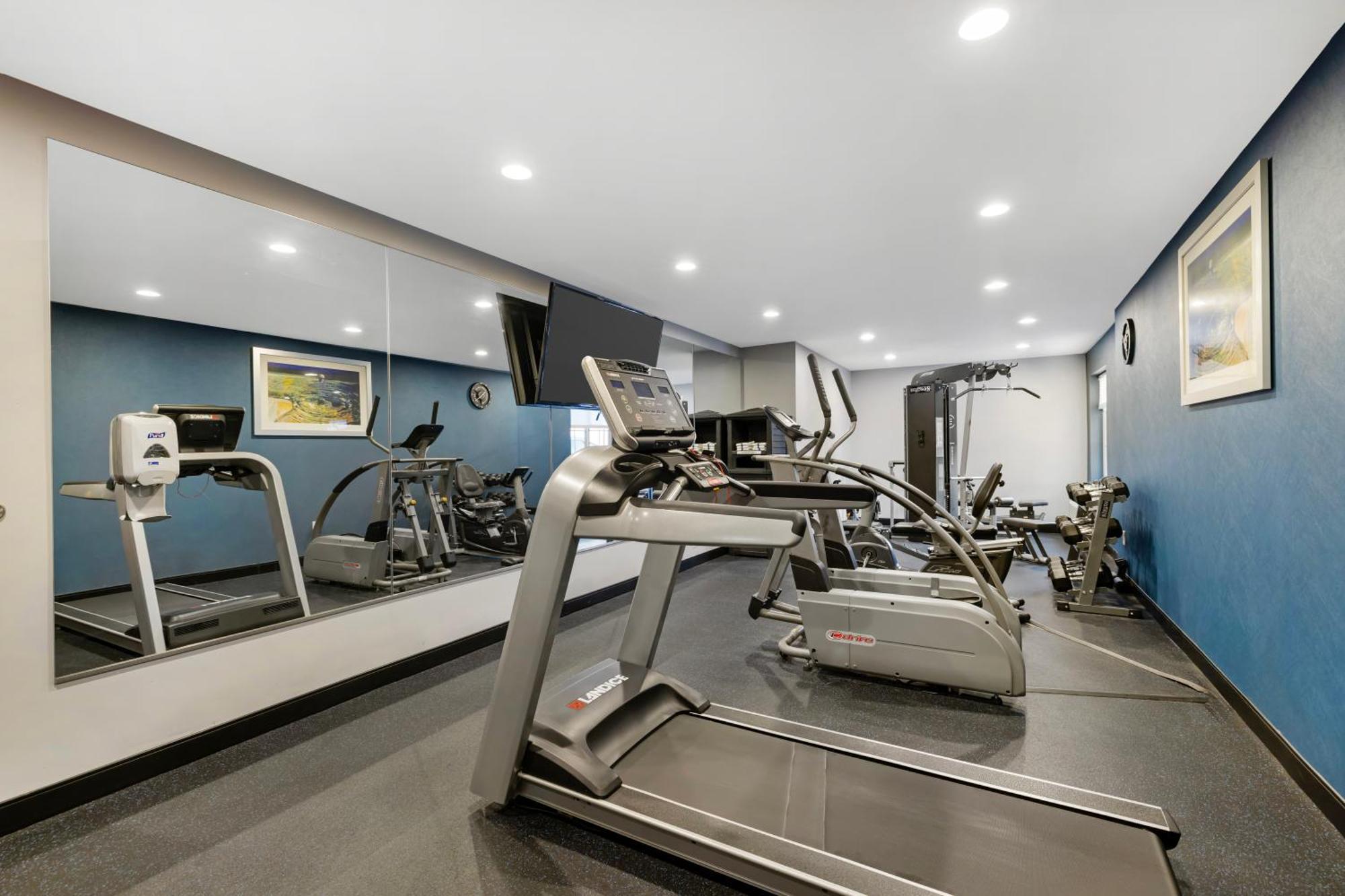 Best Western On The Avenue Buffalo Ngoại thất bức ảnh